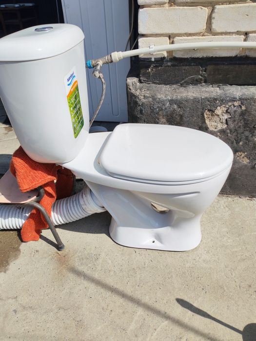 Унитаз продам б/у