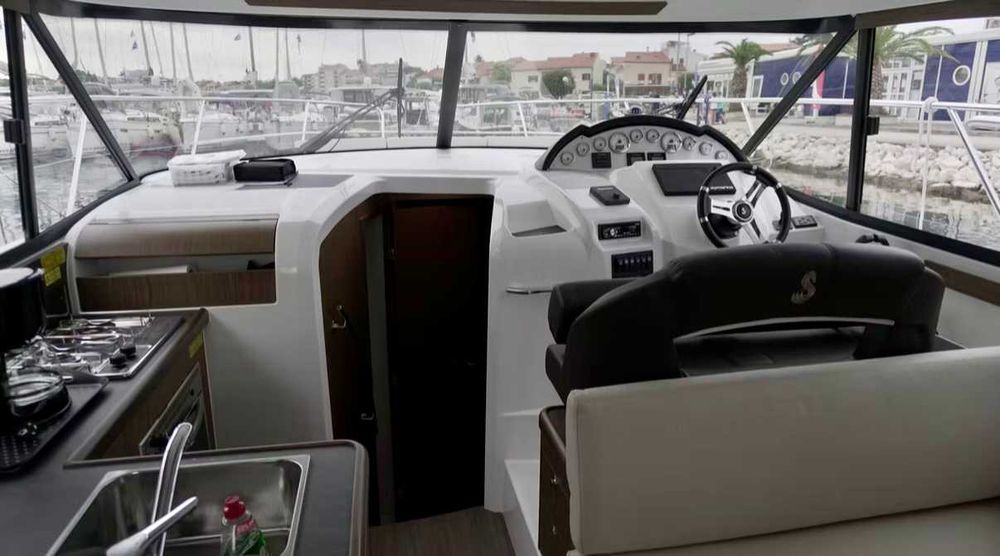 Beneteau Antares 36 Fly, Air Conditioning, TOP !!!