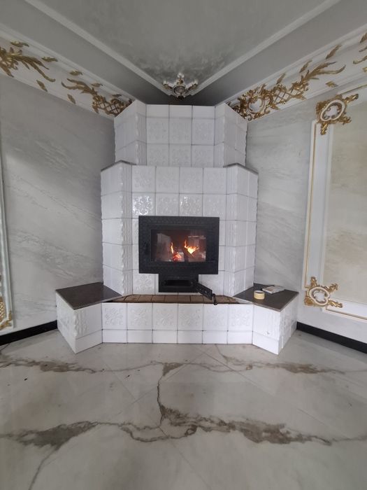 Sobe de teracota cu serpentina.