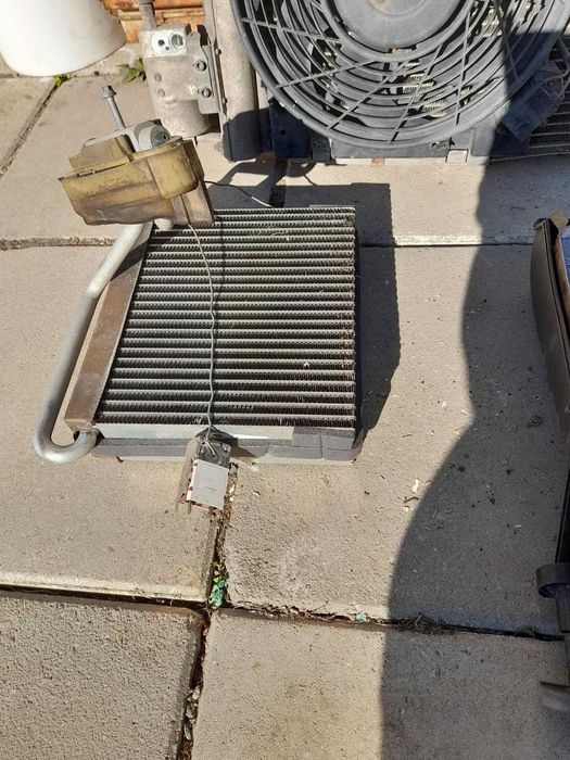 Части от автомобил Форд