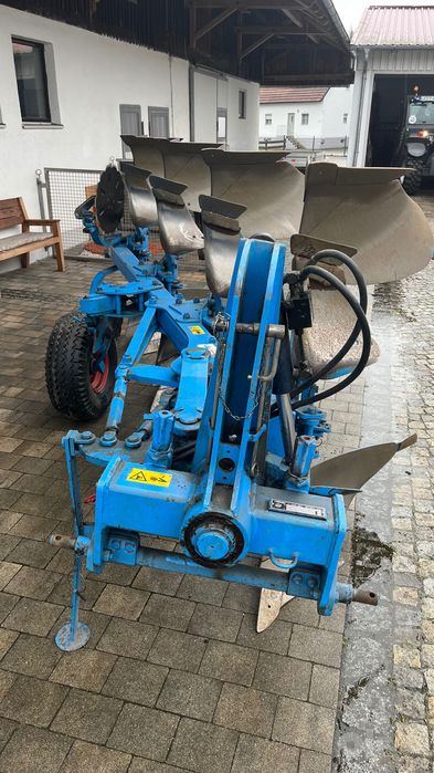 Lemken EurOpal 7 Omoch, Case , Claas, John Deere, Belarus tortadi.