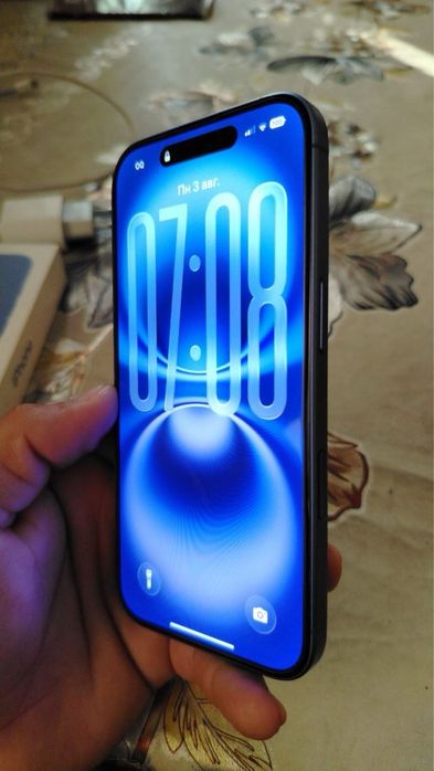 Iphone 16 с гаратечиский