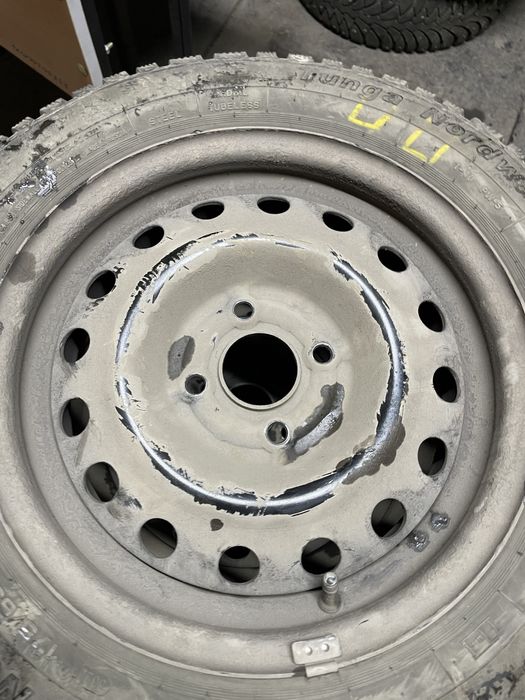 Резина с дисками на нексия