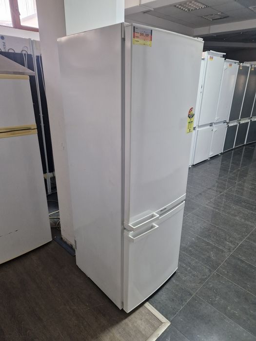 Хладилник с фризер Miele A++ 156 см