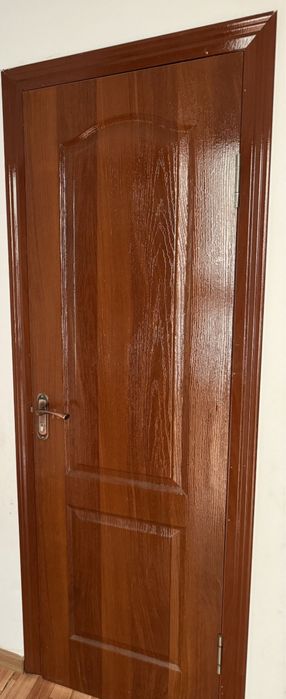 Есіктер сатылады.