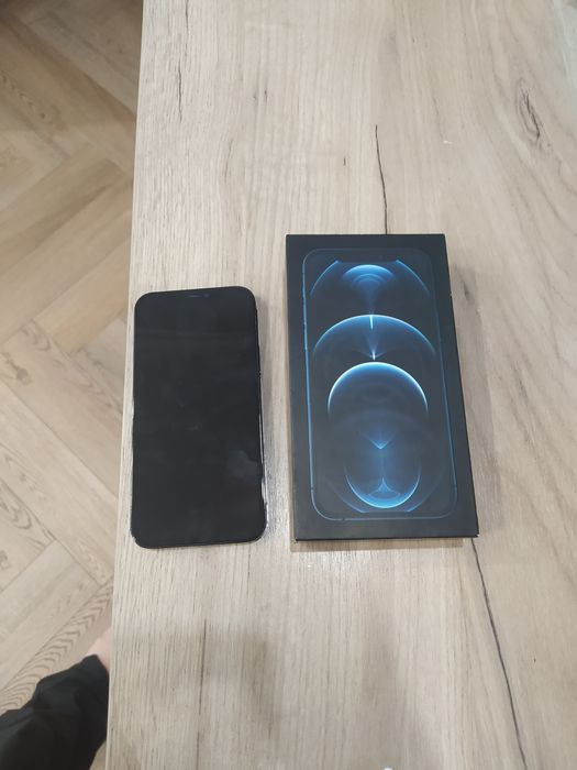 iPhone 12 pro б/у