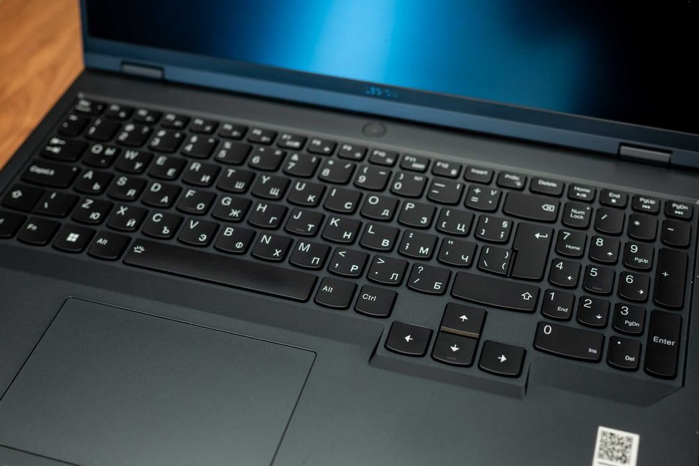 Lenovo Legion Pro 5 16IRX8 | i7-13700HX | RTX 4060 | 32GB | 1TB SSD