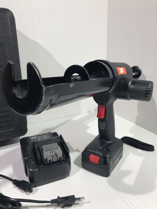 Pistol ancoră chimică 380ml Spit EGI