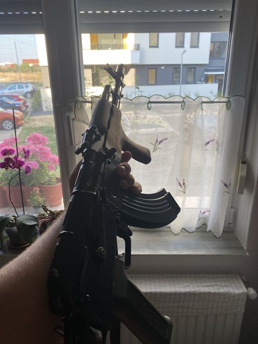 Airsoft replica ak 47
