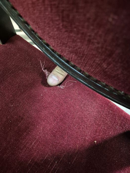 Дървено столове с дърворезба,за реставрация