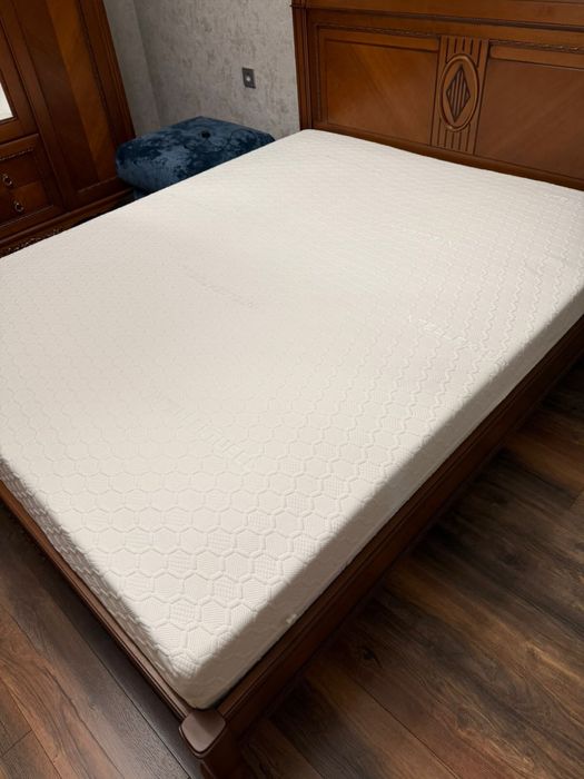 Продам матрас новый