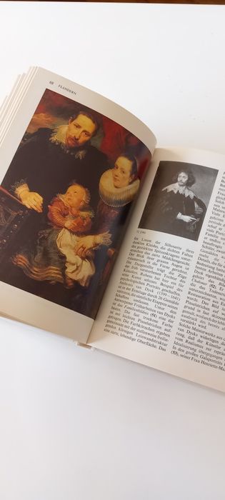 Книга с разходка из галериите в Европа