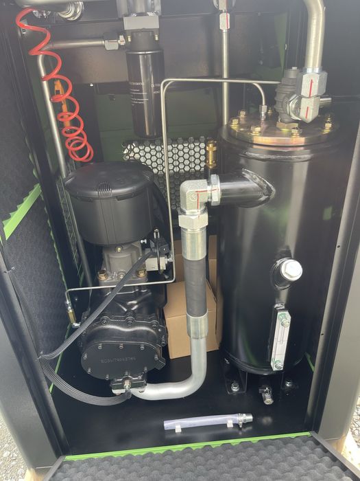 Compresor surub 30kw si 22kw / 5mc - 3,3mc / Produs nou