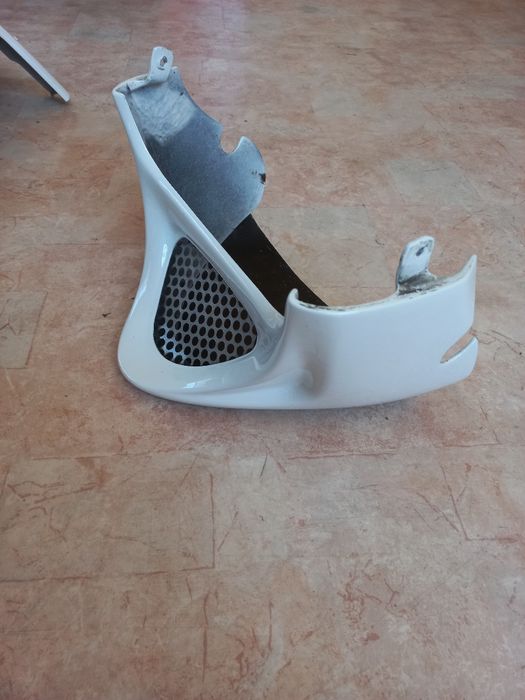 Suzuki M1800R Intruder M109R Boulevard брадичка