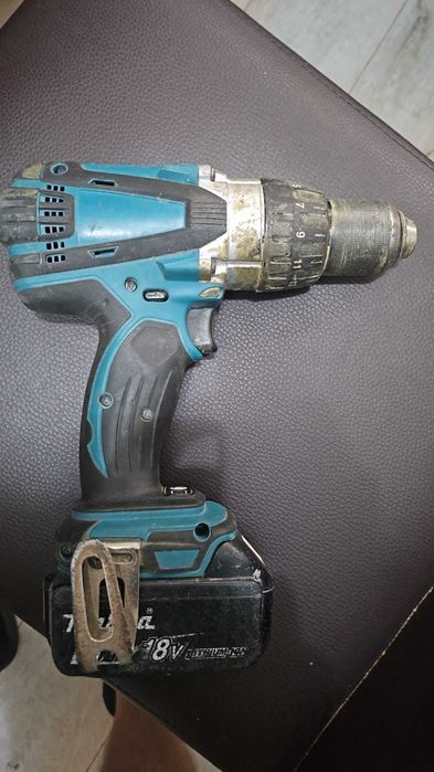 Vând scule electrice Makita