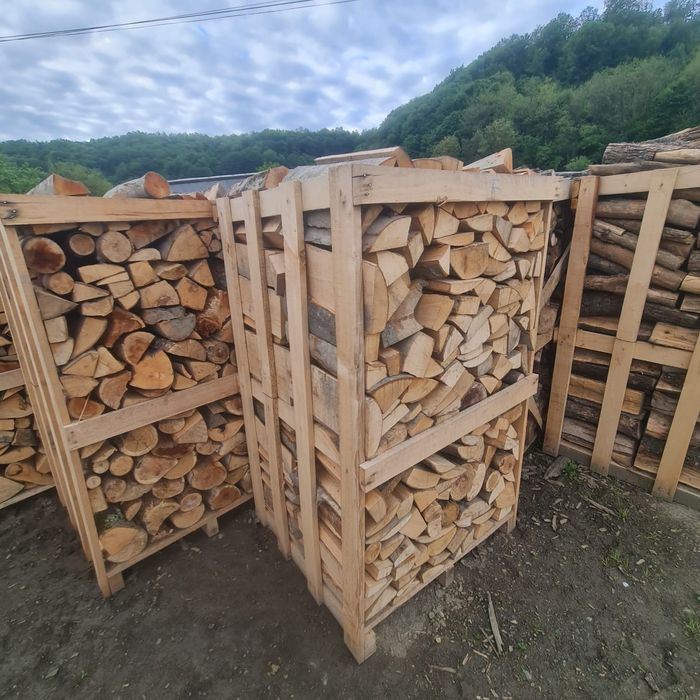 Lemne de foc din esență tare FAG paletizat cantitate 1.8 METRI STERI