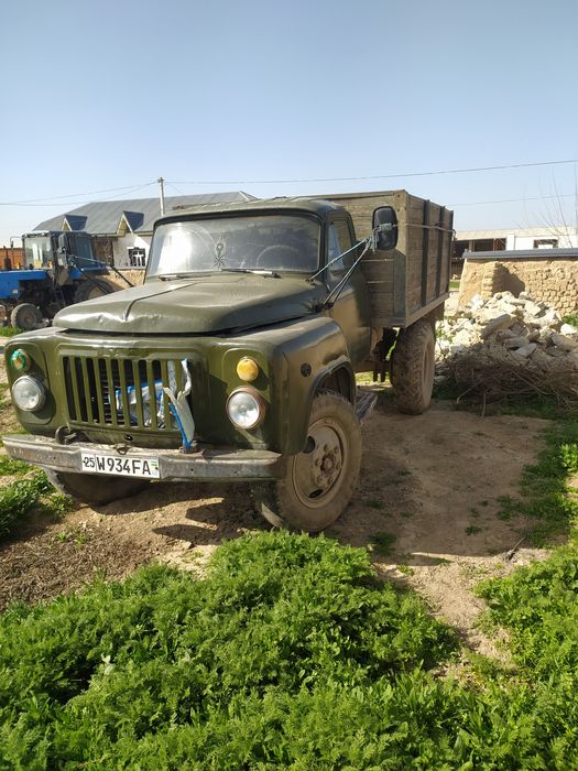 Gaz 52 soz holatda orqa yakka balonda  6ta gaz baloni bor