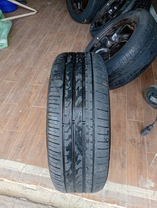 Vând 4 roți jantă+cauciuc  Pirelli 225/55/17