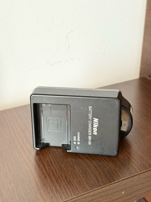 Nikon DSLR D3200 cu obiectic 18-55