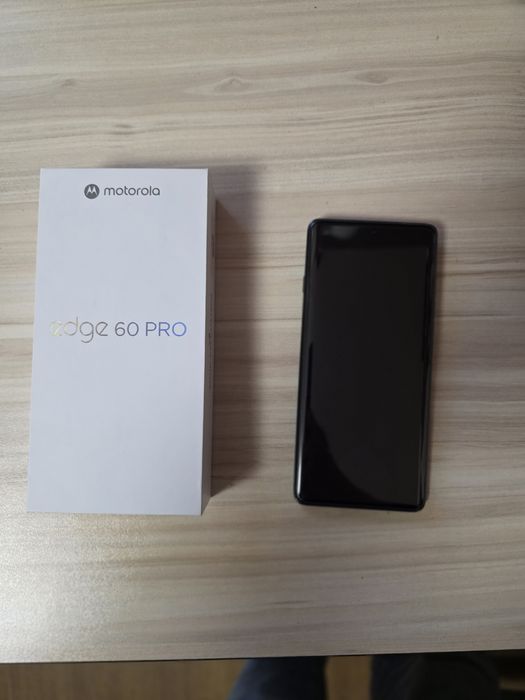 MOTOROLA EDGE 60 PRO Green 6.67 ", 512 GB, RAM 12 GB, 50+50+10 MP, 5G