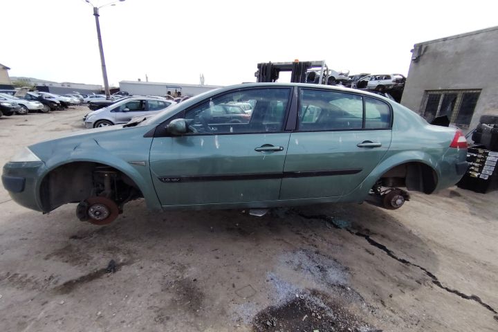 Capota motor Renault Megane 2003 1.6 MT (113 hp)