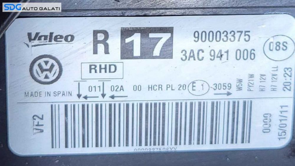 Far Dreapta FARA Xenon Volkswagen Passat B7 2010 - 2015 Cod 90003375 3AC941006 (Interior Prafuit Murdar) [L7644]