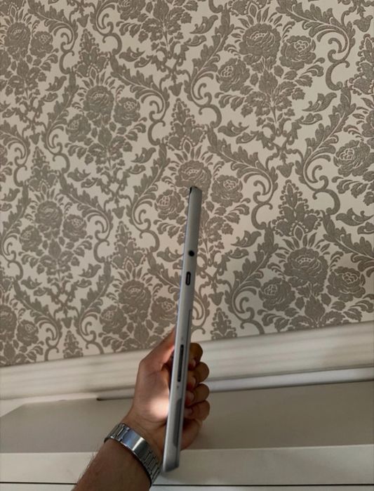 Tableta Microsoft Surface Go