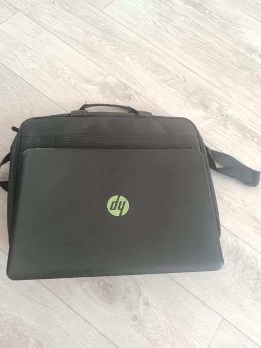 Продам шустрый ноутбук hp core i7 сумка мышка