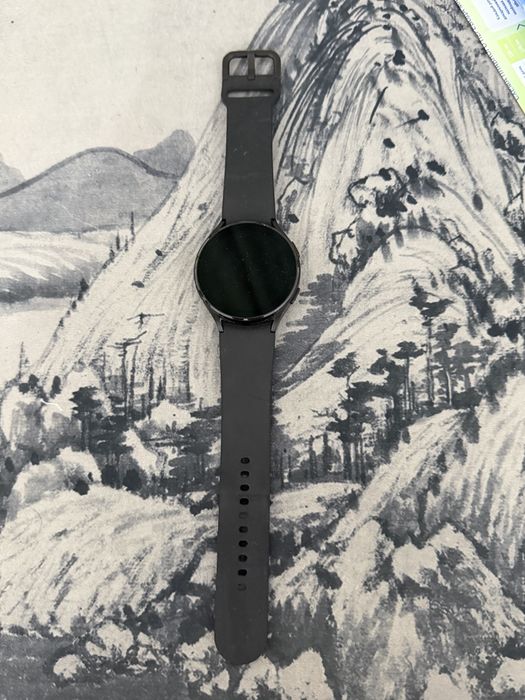 продам galaxy wath 4