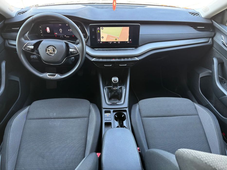 SKODA Octavia 2021 — imagine 4