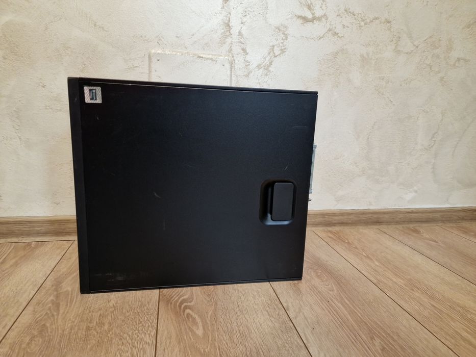 Desktop Pc  HP ElitDesk 800 G2 SFF i7 6700