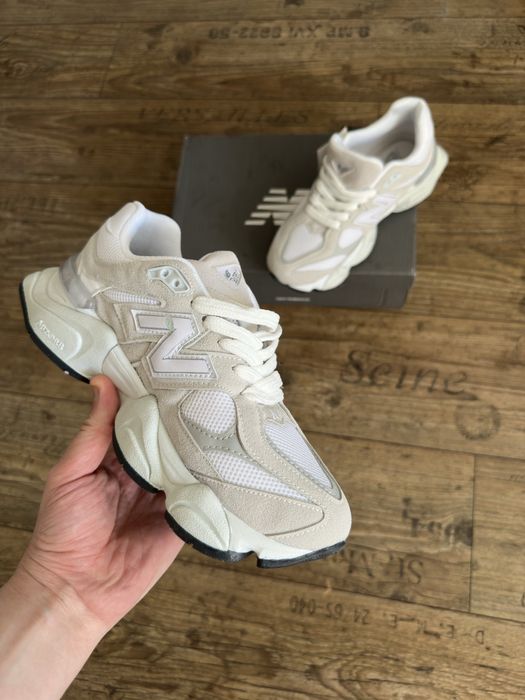 New Balance 9060