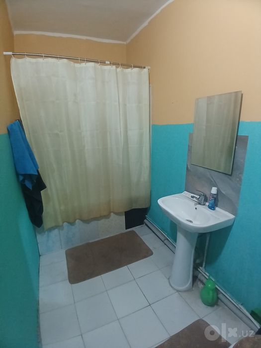 Student bollar ijaraga 2 odamga