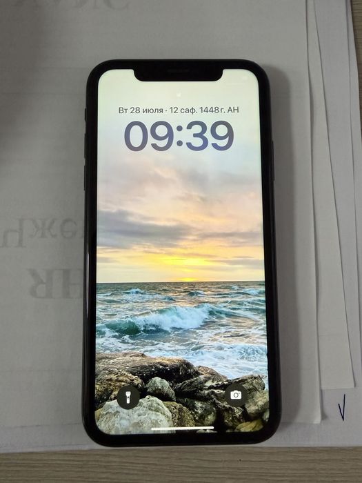 iPhone XR (128 GB)