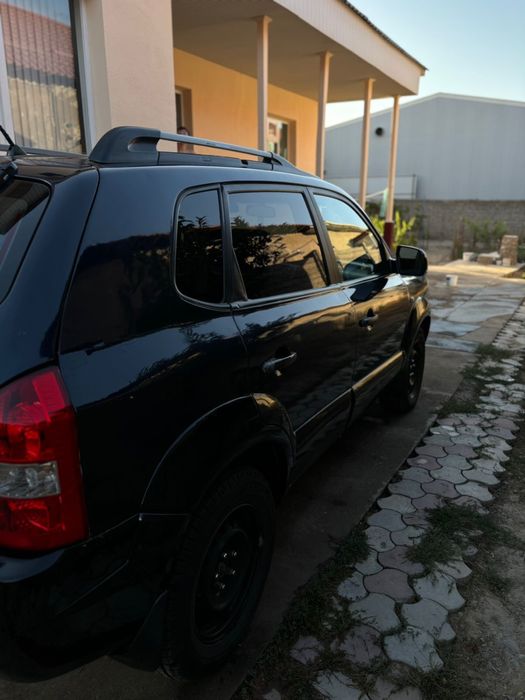 Hyundai Tucson  продается машина СРОЧНО