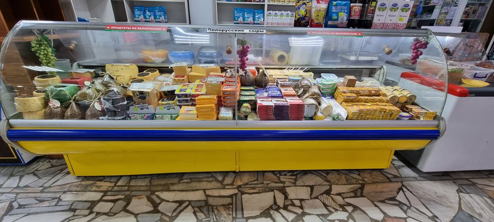 Холодильная витрина