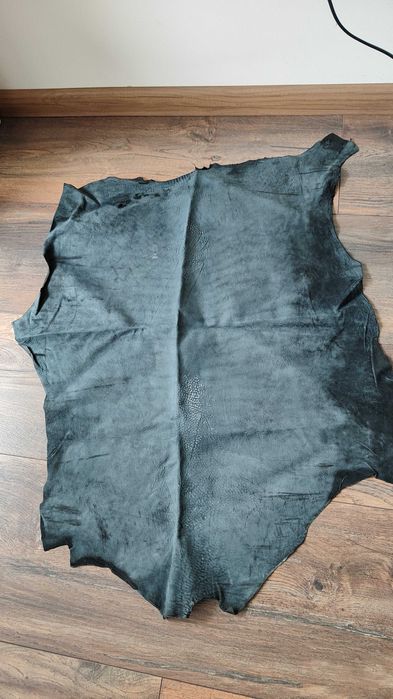 Агнешки кожи и велур