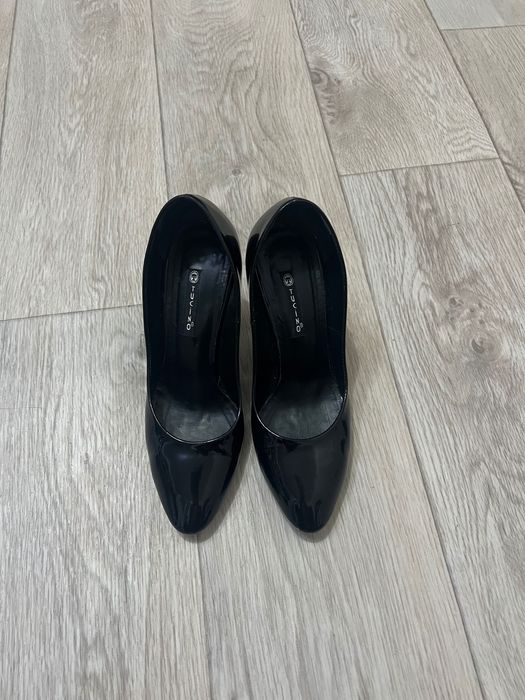 Туфли лакированные