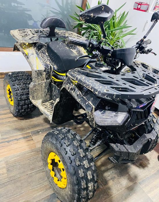 Se vinde ATV-125 cc  Defender KXD Pro