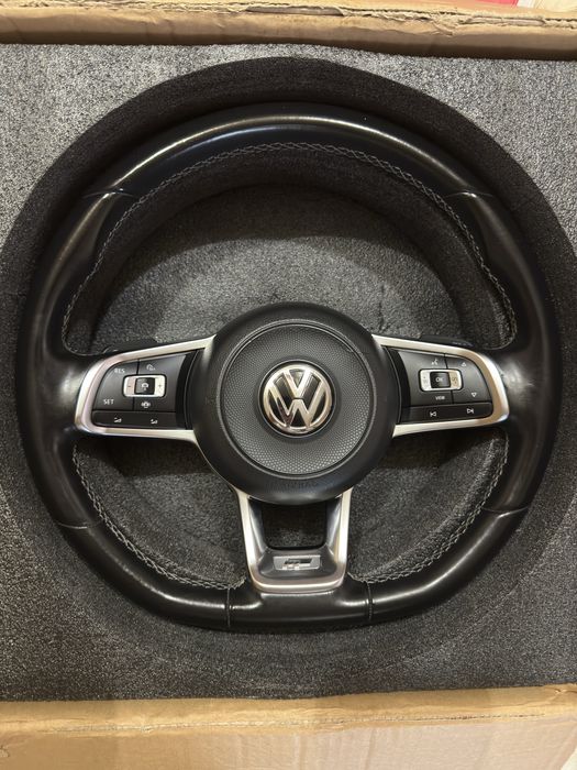 Volan R-Line Arteon/Passat/Golf