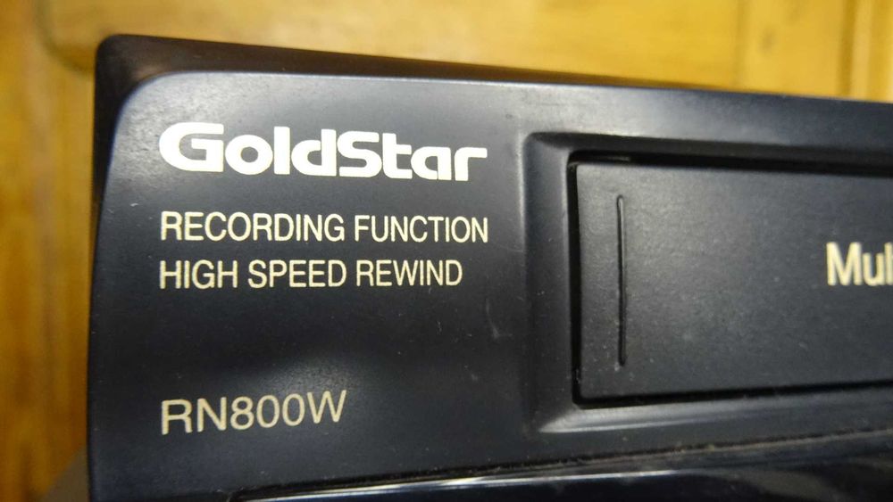 Видео плейер GoldStar и видеомагнитофон Samsung рабочие