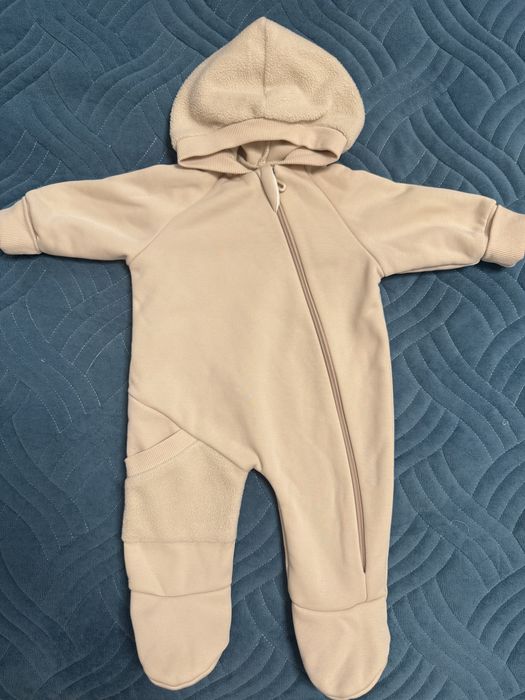 Продам комбинезон,костюм