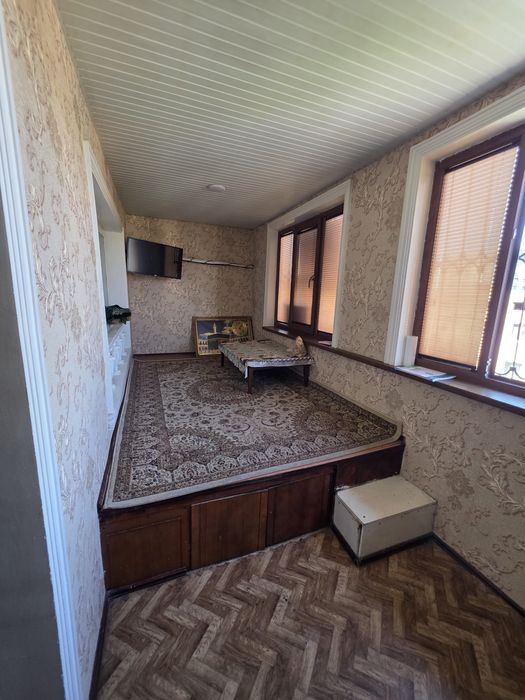 Продаётся 4/4/4 Юнусабад 18 квл, кирпич