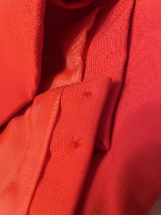 Червен оувърсайз костюм MOHITO XS/S