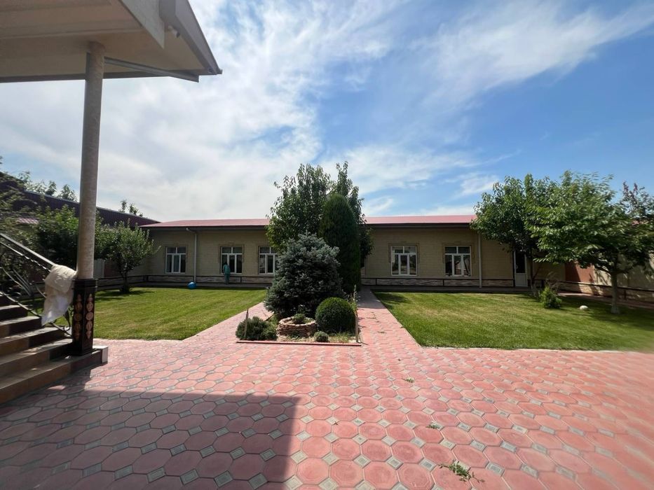 Yer narxida 3 oial sigadiga uy