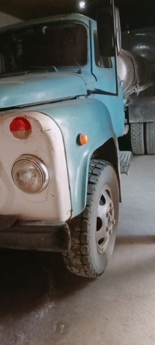 Gaz 53 vadavoz sotiladi