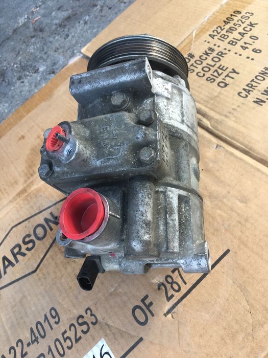 Compresor AC VW 1.9 2.0 tdi BKD,BLS,BMP,BKC 1k0820803g[2004 - 2008]