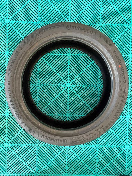 Set anvelope noi vara 205 45 R18 Continental Eco Contact 7 H XL 90H dot 2125