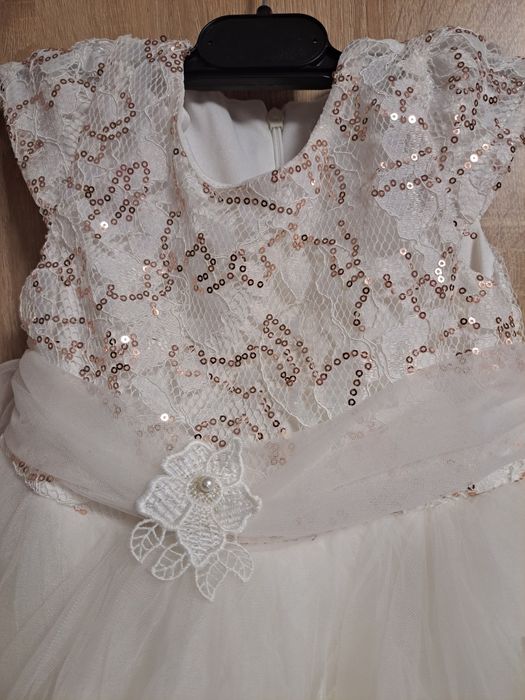 Rochiță de fetițe