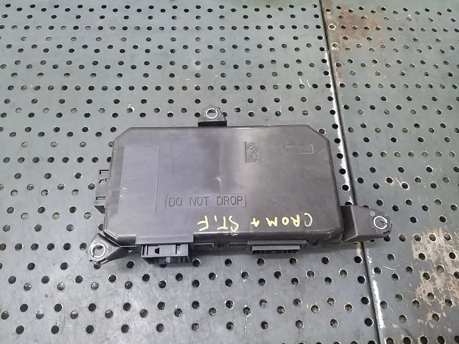 Modul calculator usa stanga fata fiat croma 194 51796694